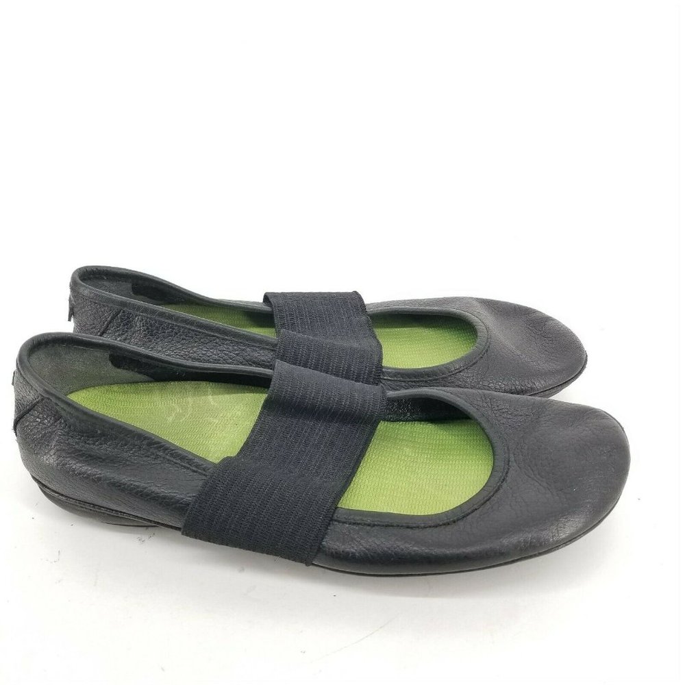 Camper Right Nina Ballet Flats US 8 EUR 39